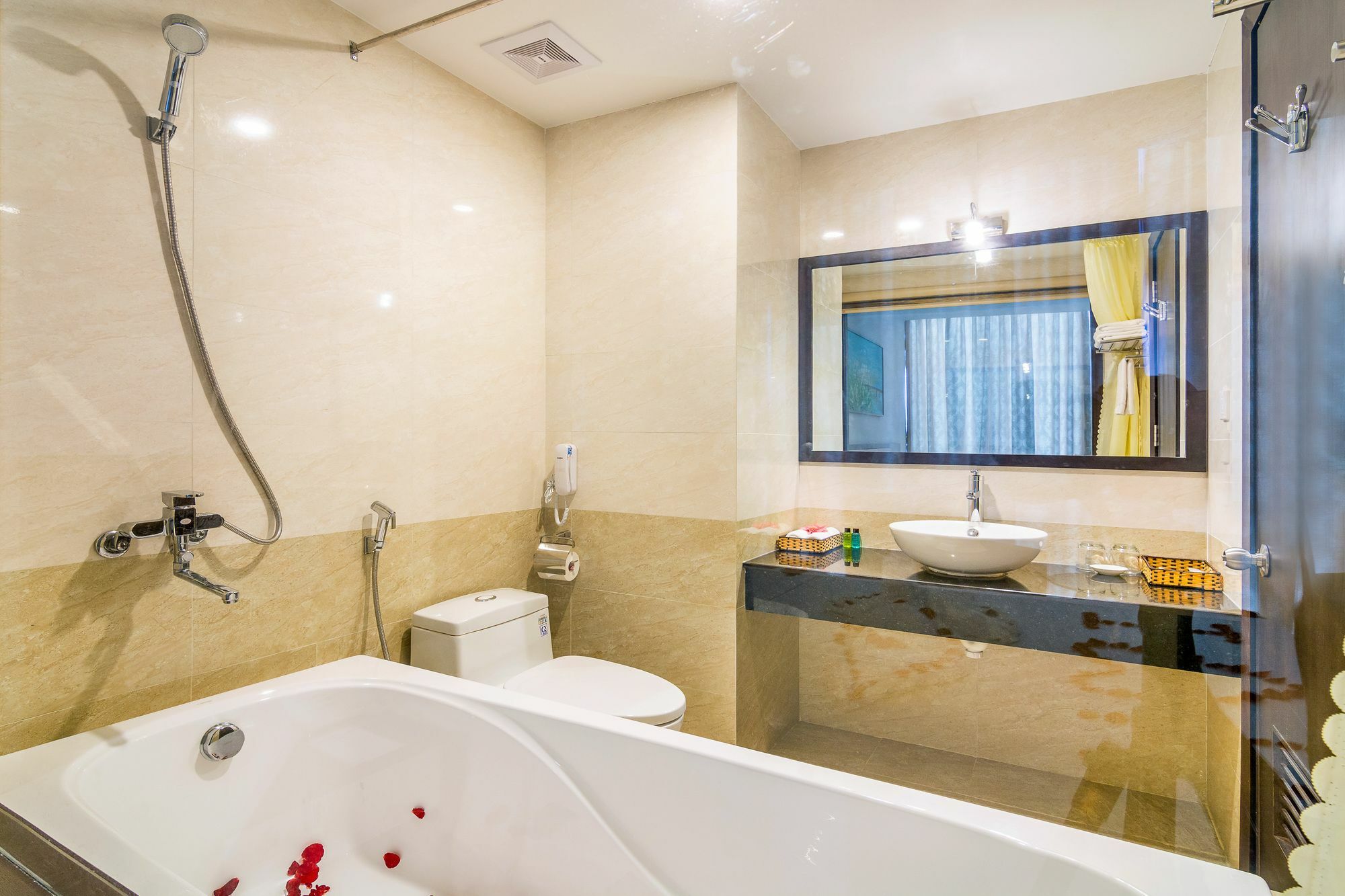 Dana Marina Boutique Hotel Da Nang Esterno foto
